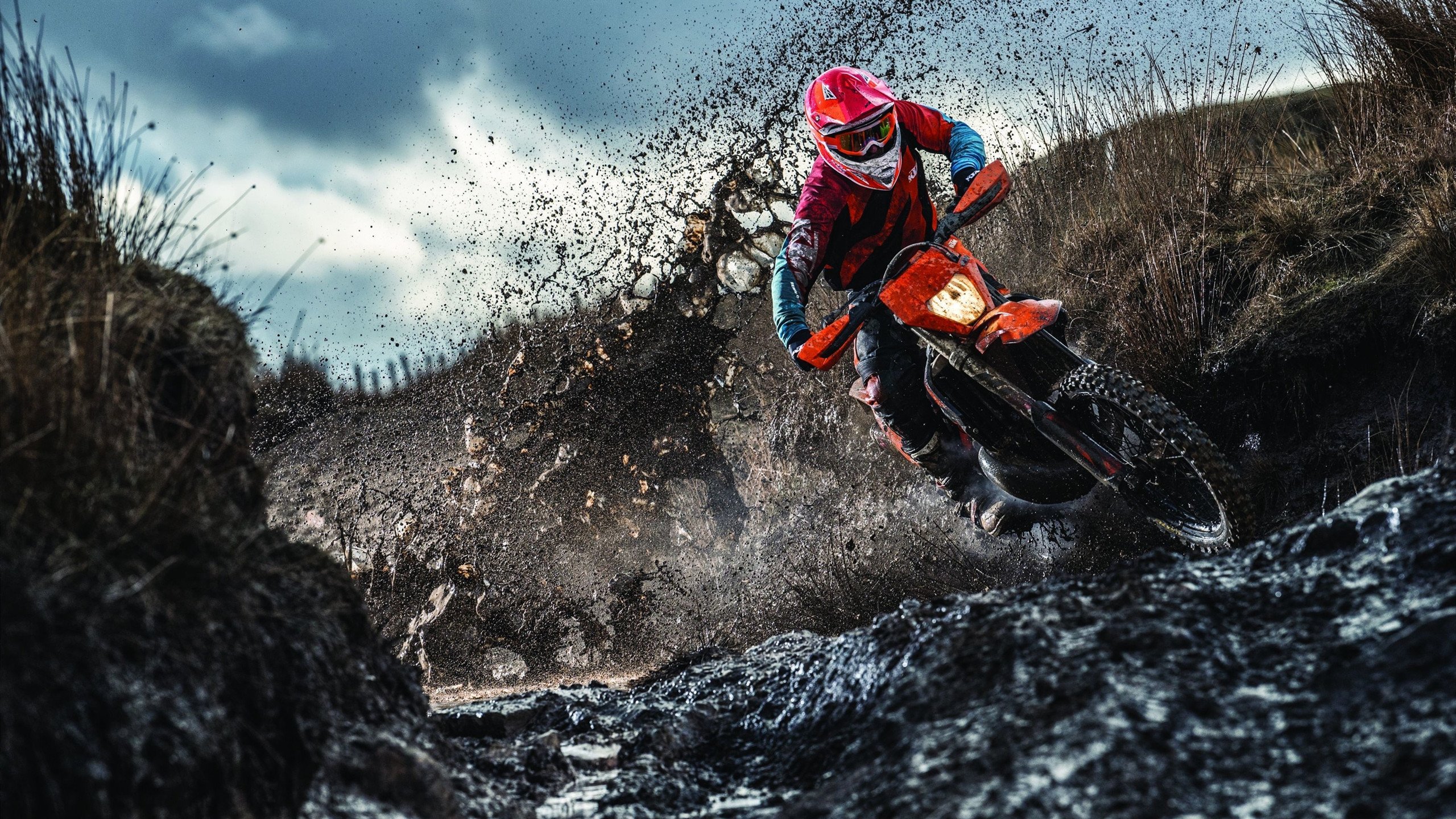 欧洲旧秩序松动？国际米兰南非称王，马丁内利西甲德比上演新王当立